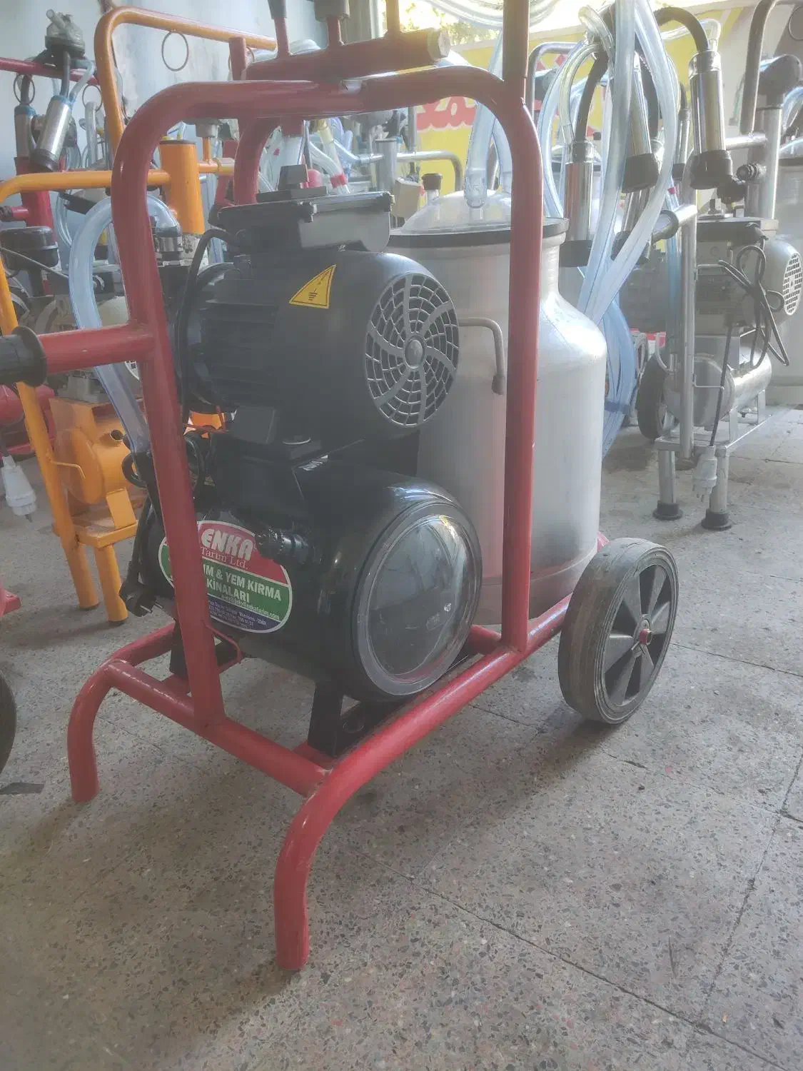 فروش انواع شیردوش ایران و خارجی.|ماشینآلات صنعتی|بوکان, |دیوار