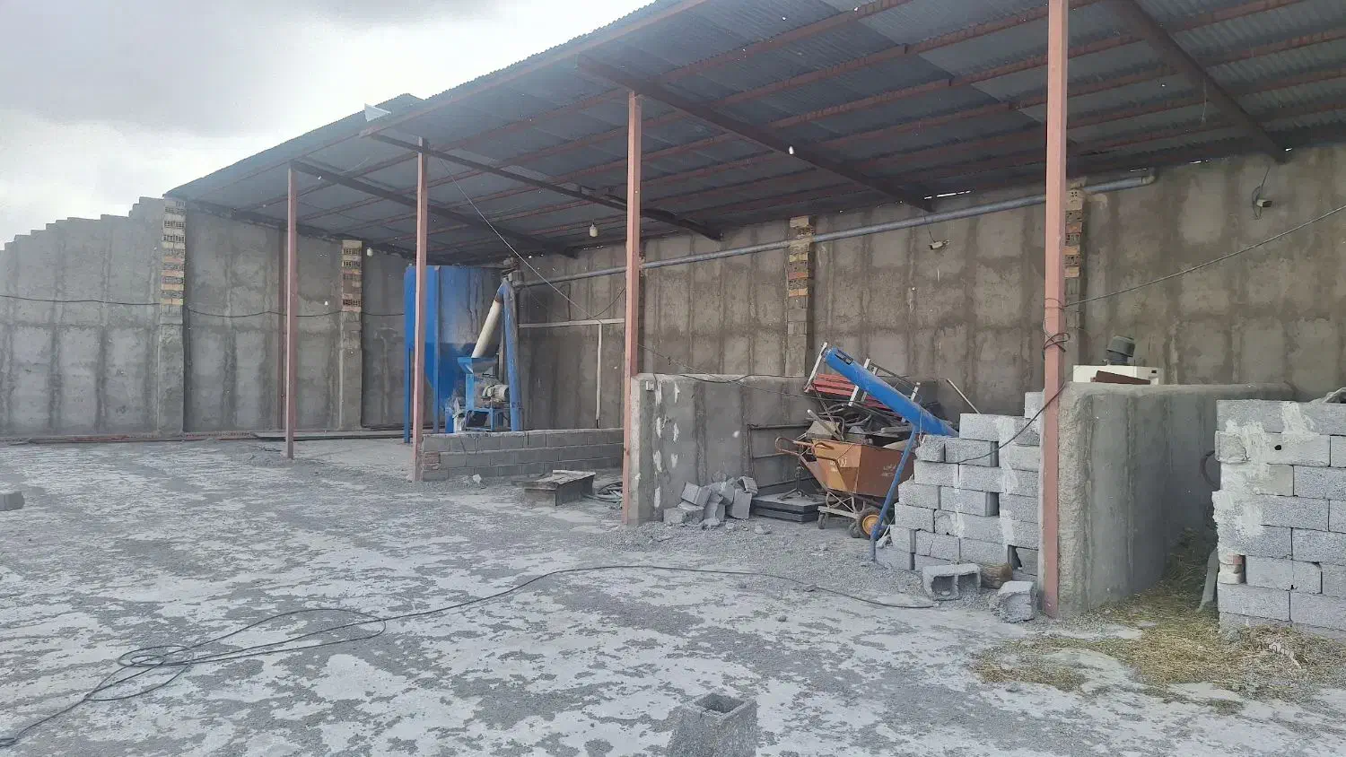 کارخانه خوراک دام وطیور|فروش دفتر صنعتی، کشاورزی، تجاری|خسروشاه, |دیوار