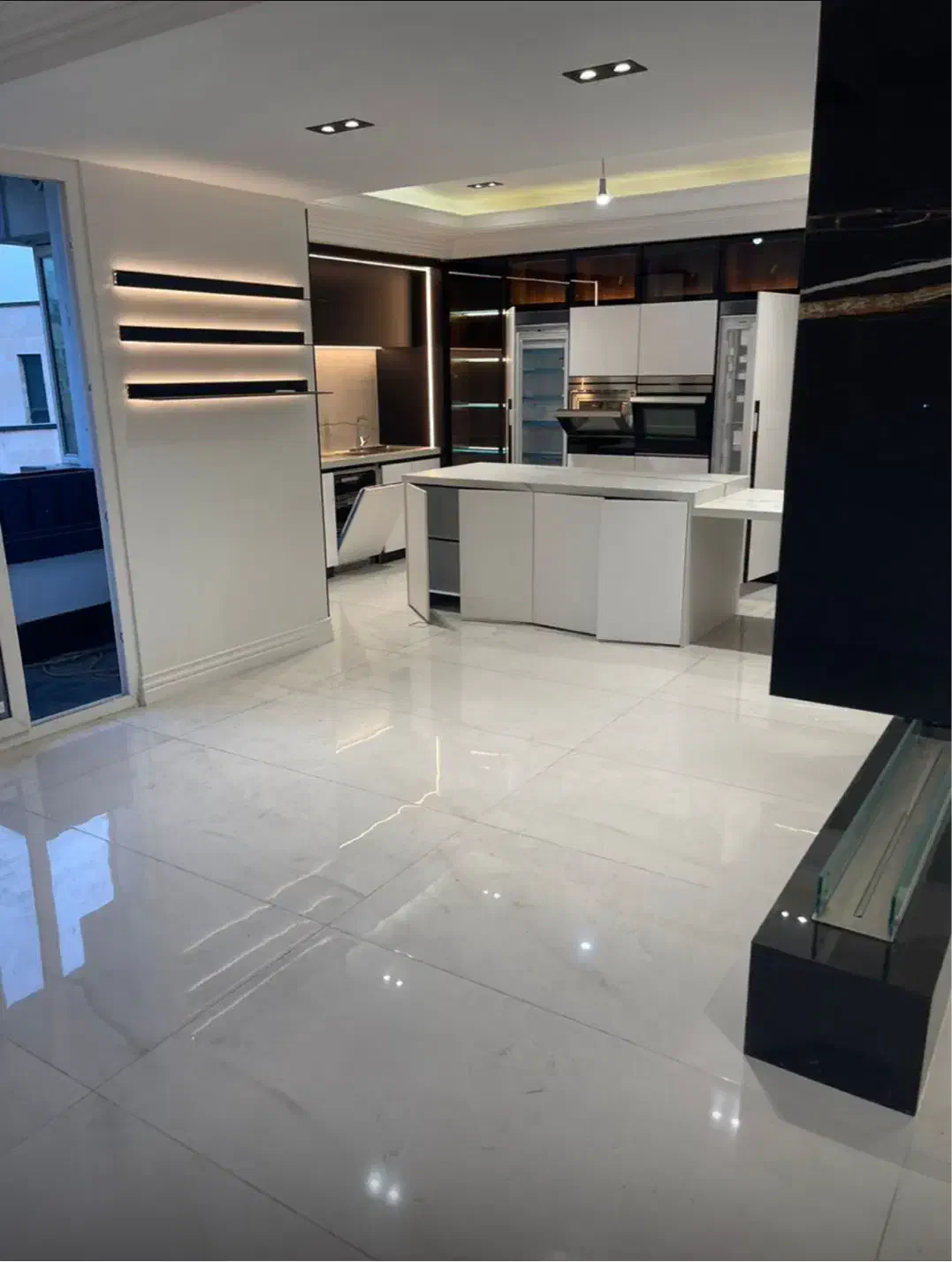 ۲۰۰ متر نوساز کلید نخورده عرق در نور|اجارهٔ آپارتمان|تهران, درب دوم|دیوار