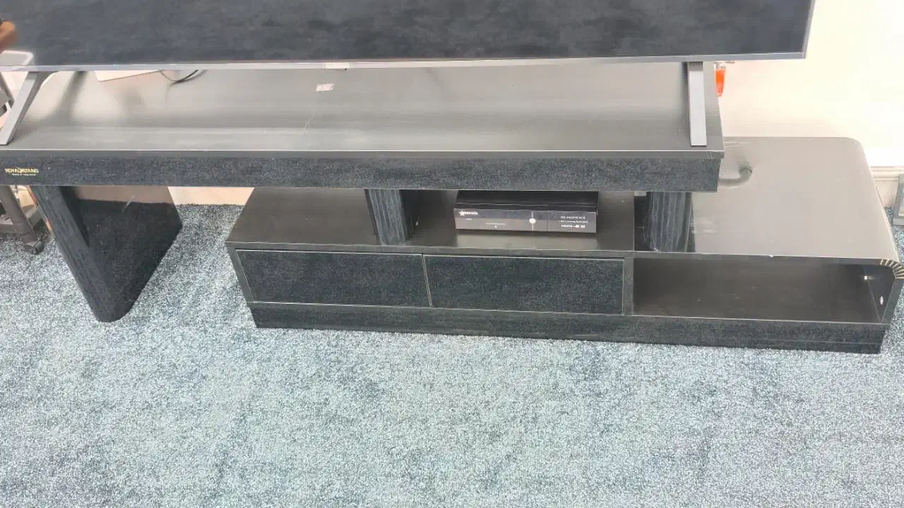 میز تلویزیون دو تیکه مشکی|میز تلویزیون|امیدیه, |دیوار