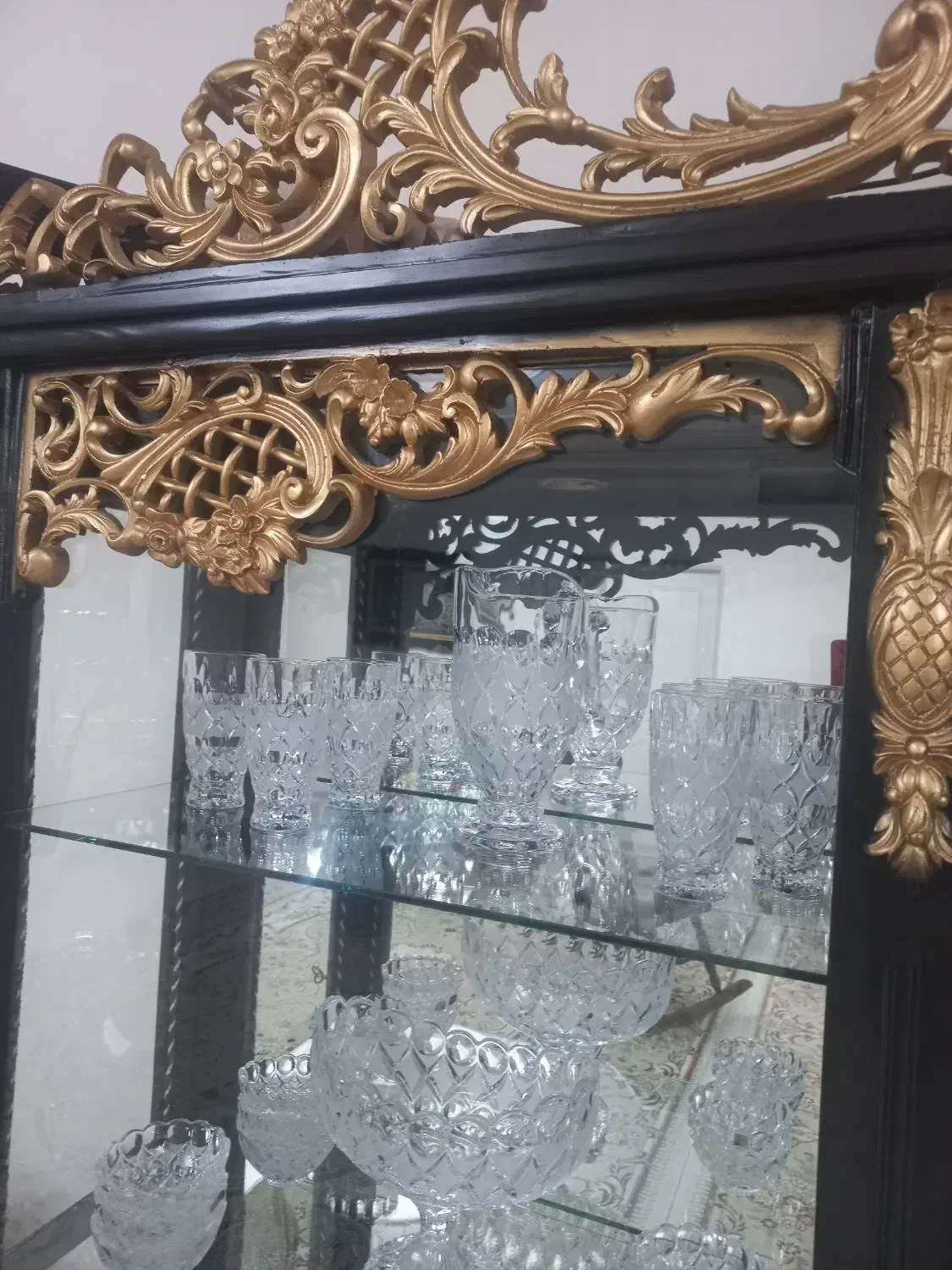 بوفه کاملا سالم بدون خط و خش|بوفه، ویترین، کنسول|کرج, شهرک یاس شمالی|دیوار