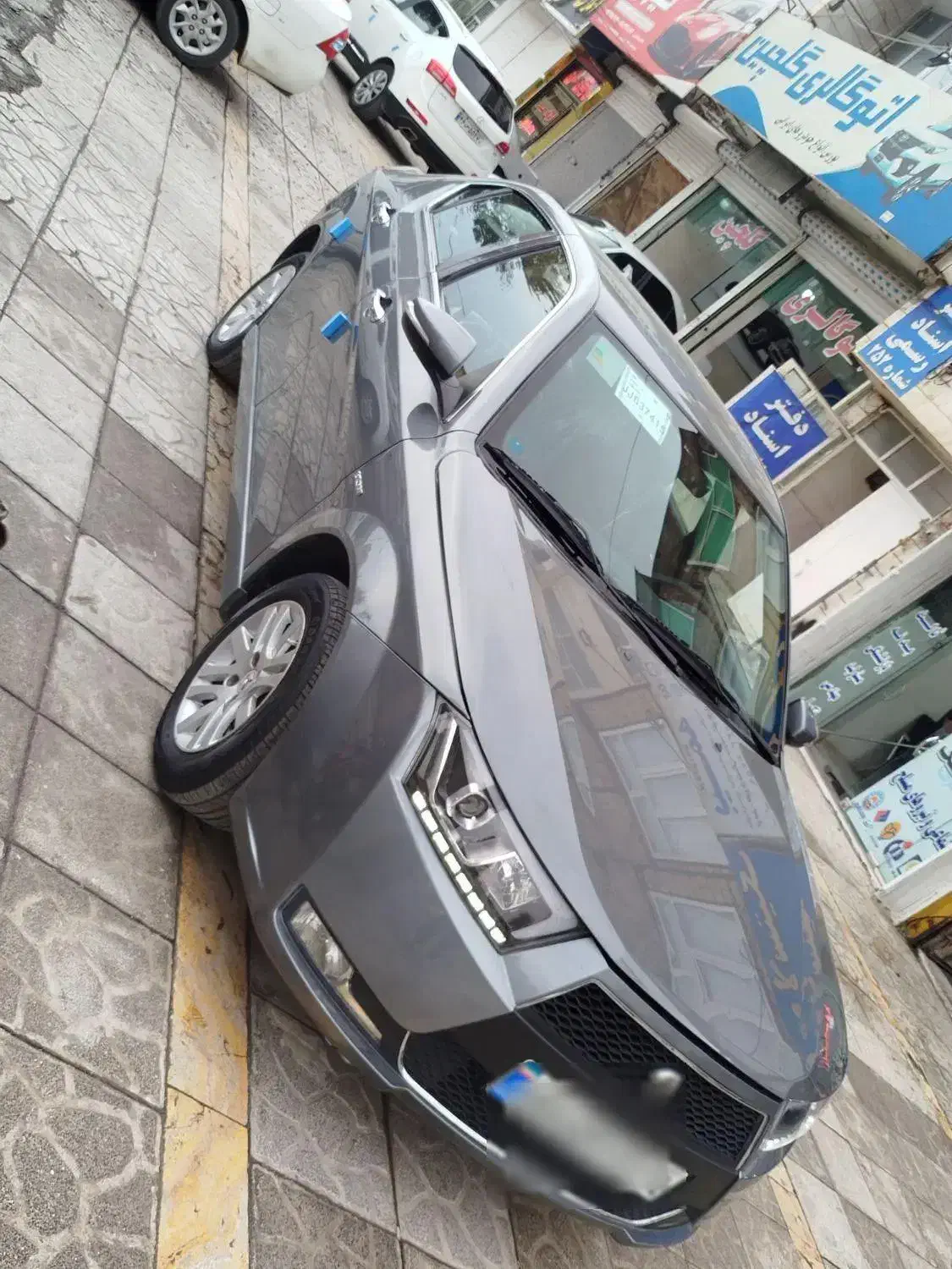 دنا پلاس مدل۱۴۰۰تیپ۲عروسک|خودرو سواری و وانت|کرمانشاه, |دیوار