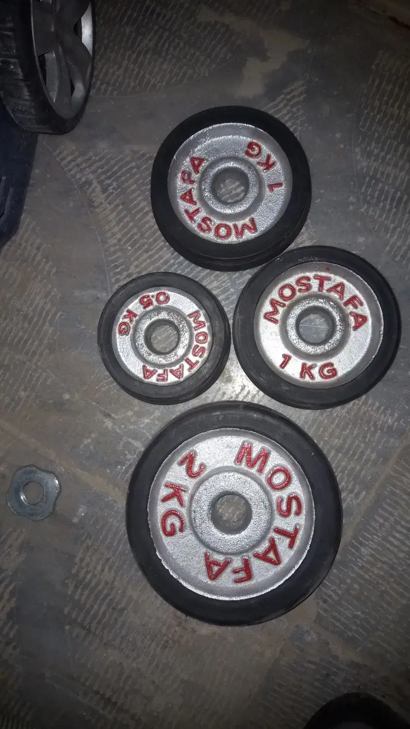 دمبل 18 k|تجهیزات ورزشی|اصفهان, باغ زرشک|دیوار