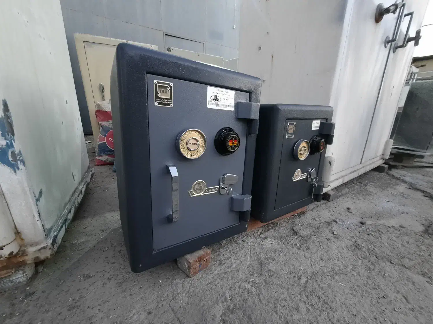 گاوصندوق کاوه 150kr 250jr رمزدار / گاو صندوق مقاوم|ابزارآلات|تهران, خلیج فارس|دیوار
