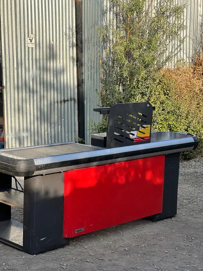 میز چک اوت موتوردار ۲/۵ متری در حد|فروشگاه و مغازه|تهران, خلیج فارس|دیوار