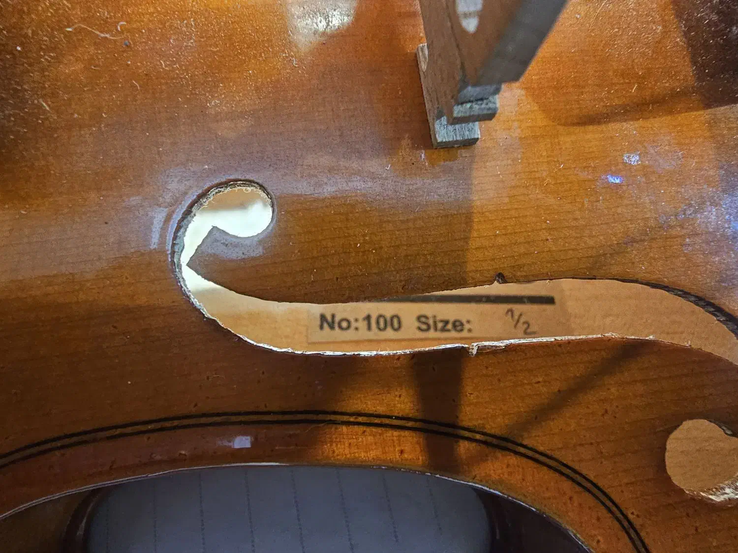 ویولن ویالن برای کودکان تا حدود ۱۲ سال ۱/۲|ویولن|رشت, فلسطین|دیوار