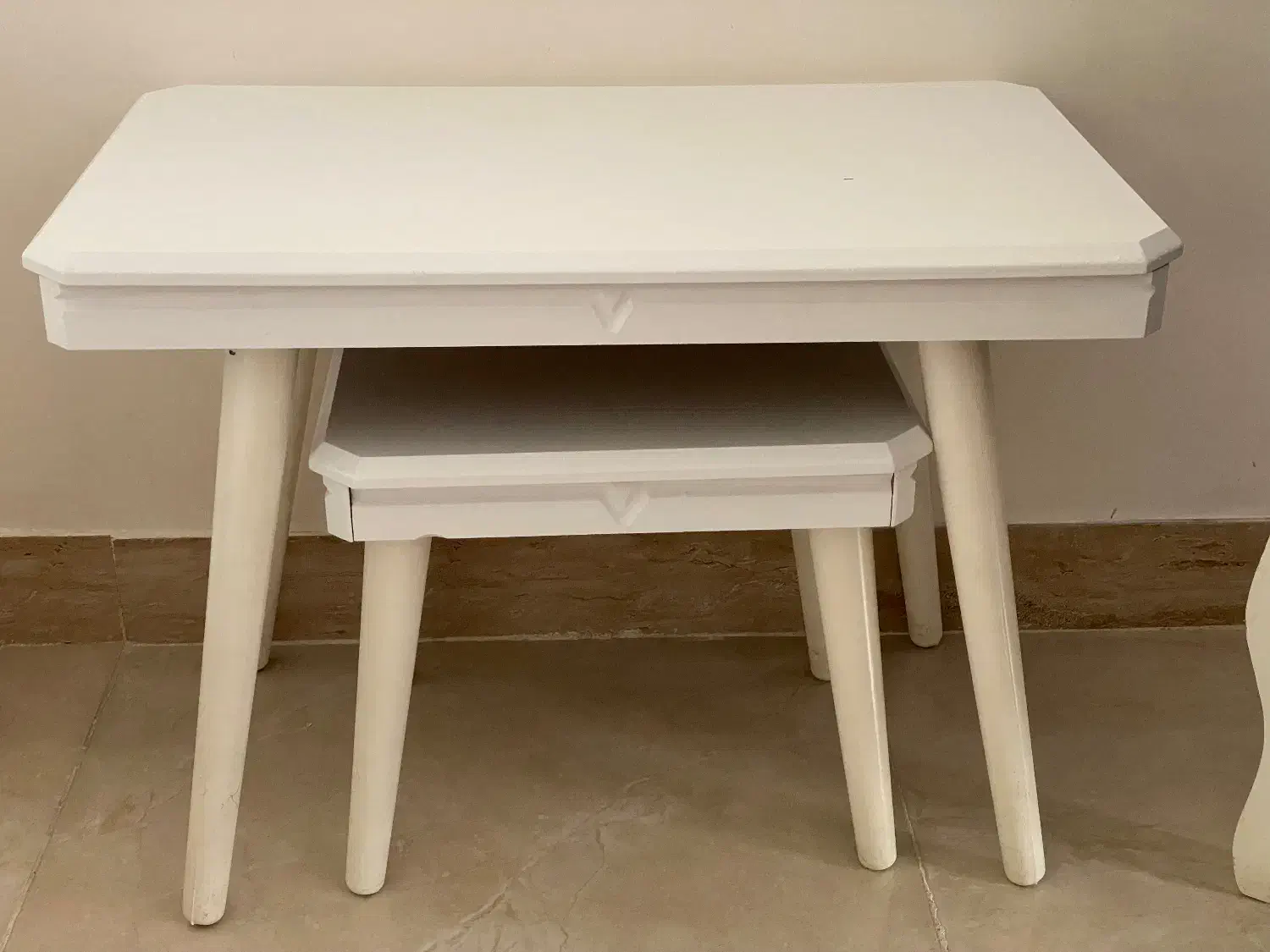 جلو مبلی|مبلمان خانگی و میز عسلی|رشت, استقامت ۲|دیوار