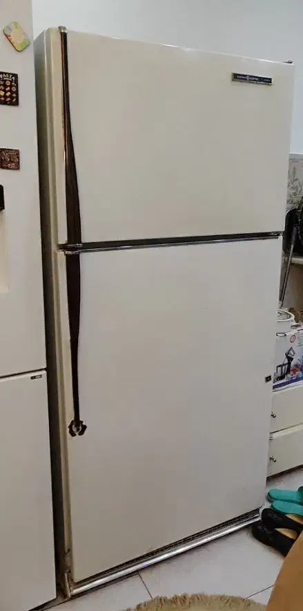 یخچال فریزر موتور امریکایی بدون برفک|یخچال و فریزر|رشت, رشتیان|دیوار