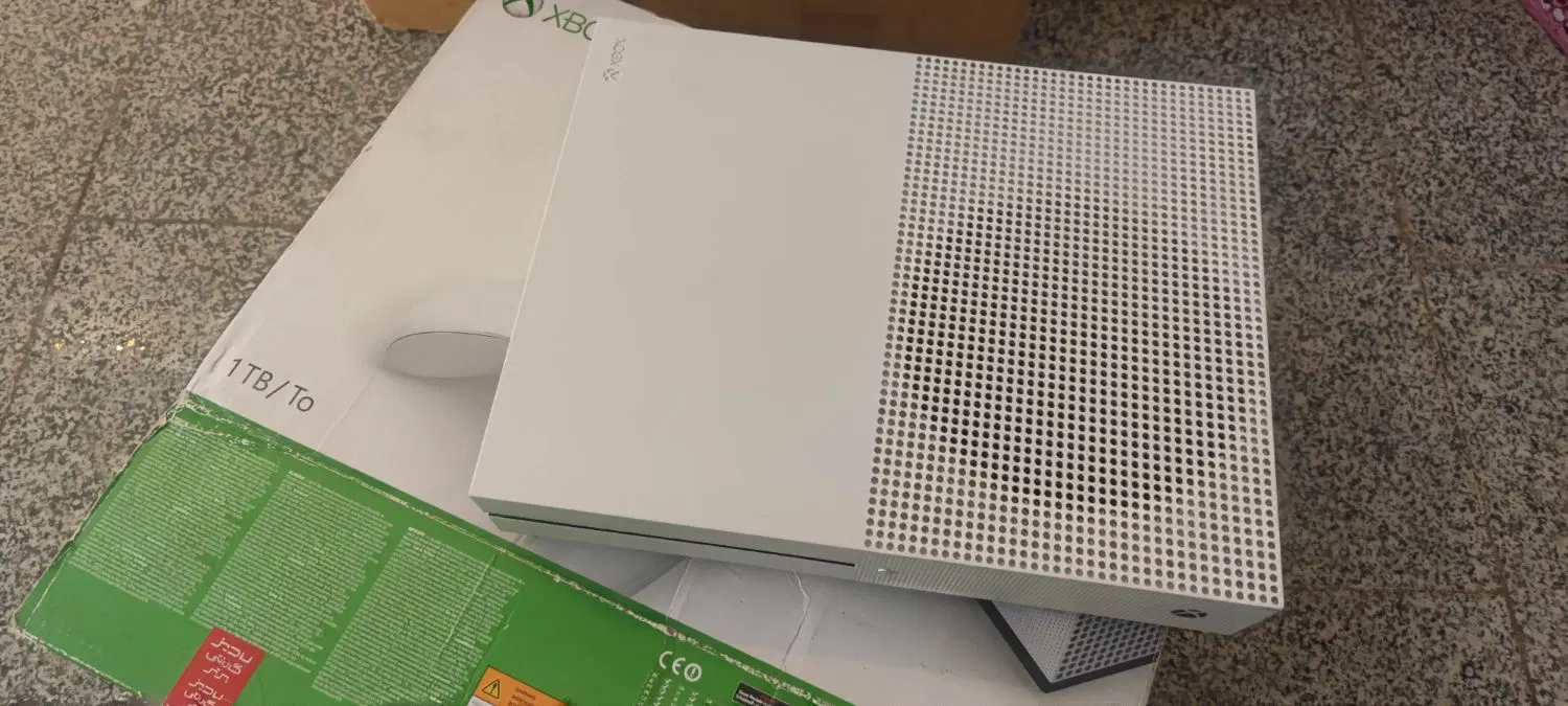 xbox one s|کنسول، بازی ویدئویی و آنلاین|همدان, |دیوار