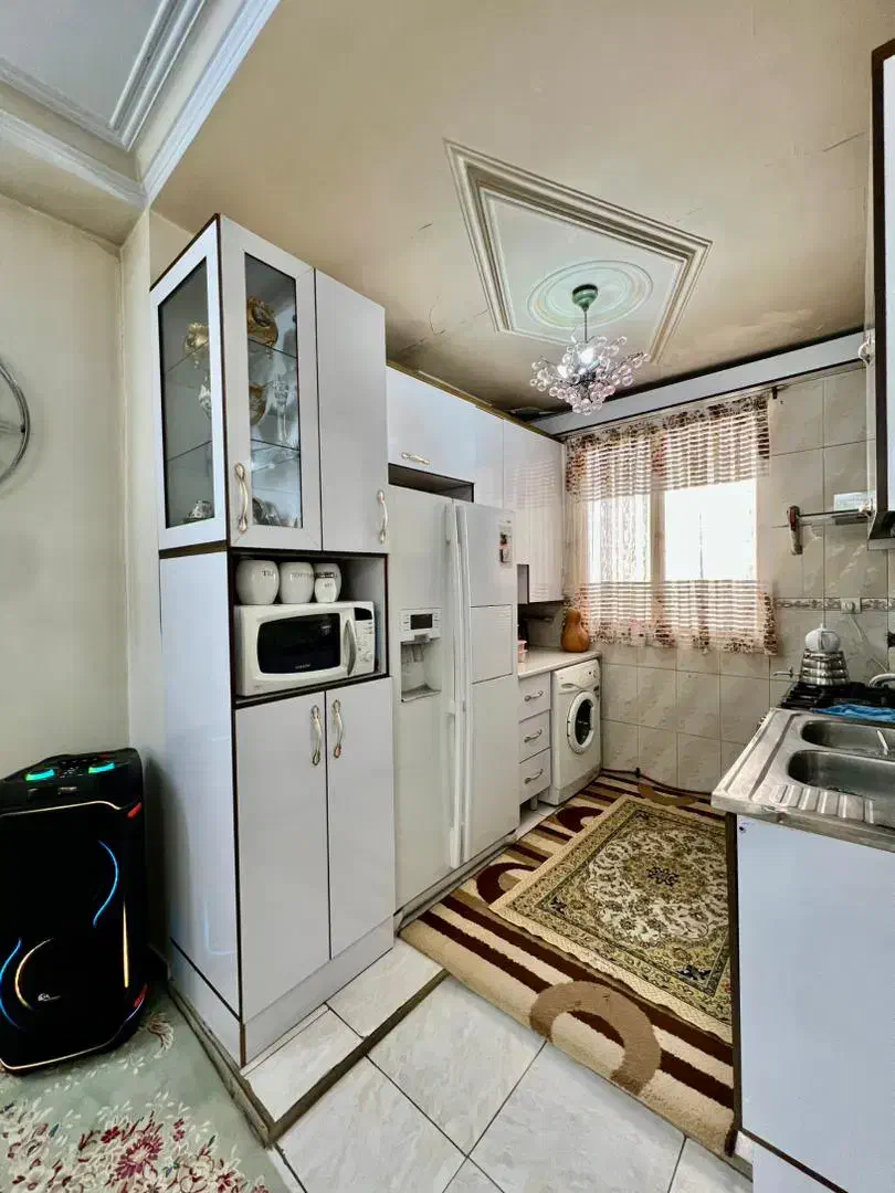 (۵۰متری نورگیر عروسک با آسانسور )|فروش آپارتمان|تهران, بلورسازی|دیوار