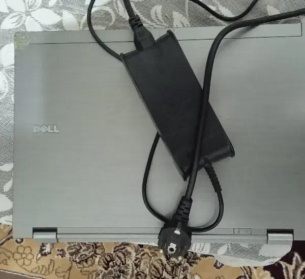 لب تاپ دل|رایانه همراه|زاهدان, |دیوار