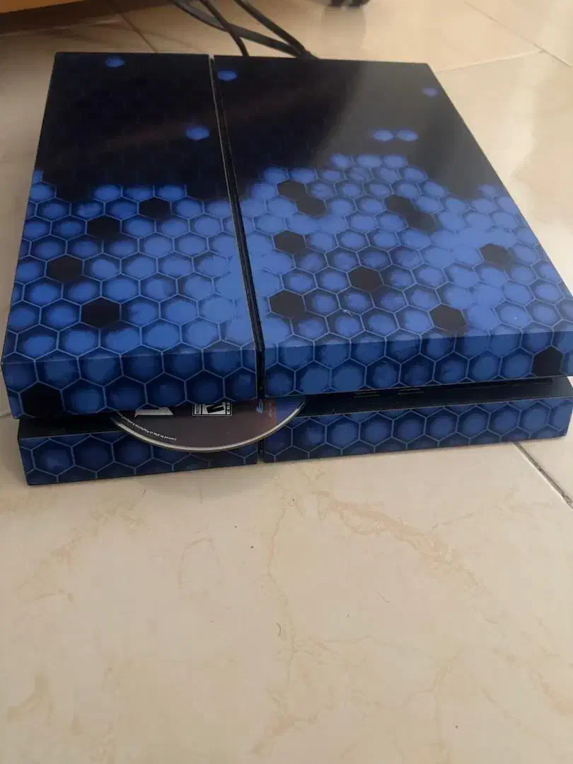 PS4|کنسول، بازی ویدئویی و آنلاین|صدرا-فارس, فاز ۱|دیوار