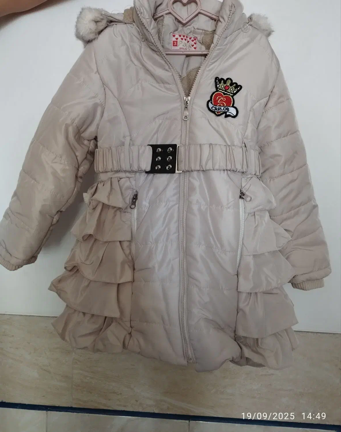 کاپشن دخترانه سالم|کفش و لباس بچه|مبارکه, |دیوار