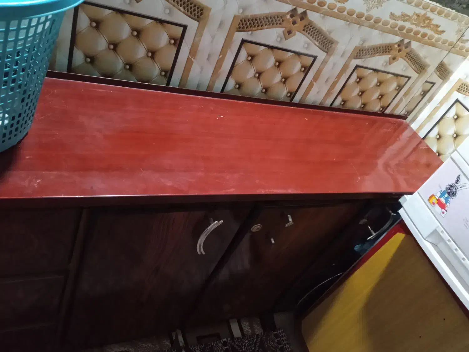 کمددرحدنو|جاکفشی، کمد، دراور|ایرانشهر, |دیوار