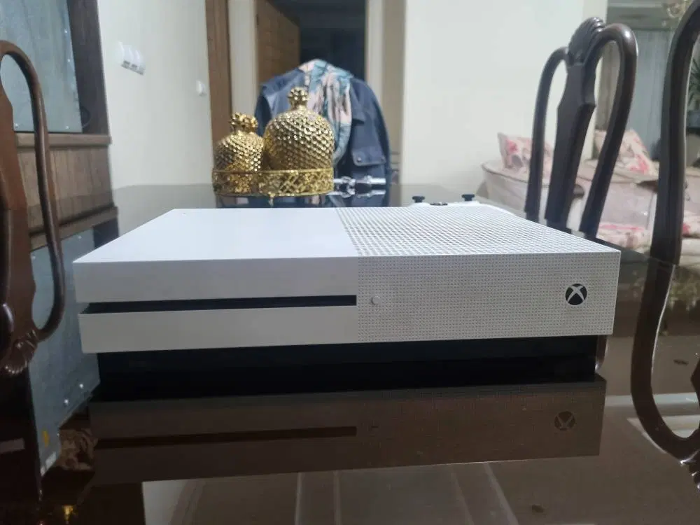 Xbox one s 1t|کنسول، بازی ویدئویی و آنلاین|تهران, شهران جنوبی|دیوار