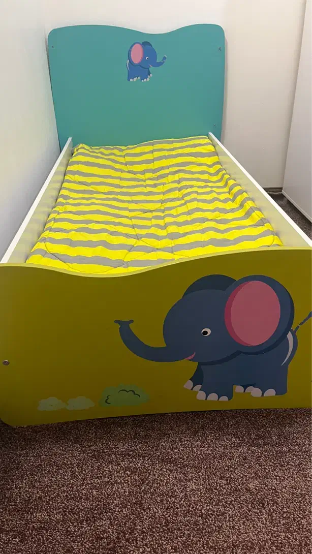 سرویس تخت خواب نوجوان ترک میخوای|تخت و سرویس خواب|قم, بنیاد|دیوار