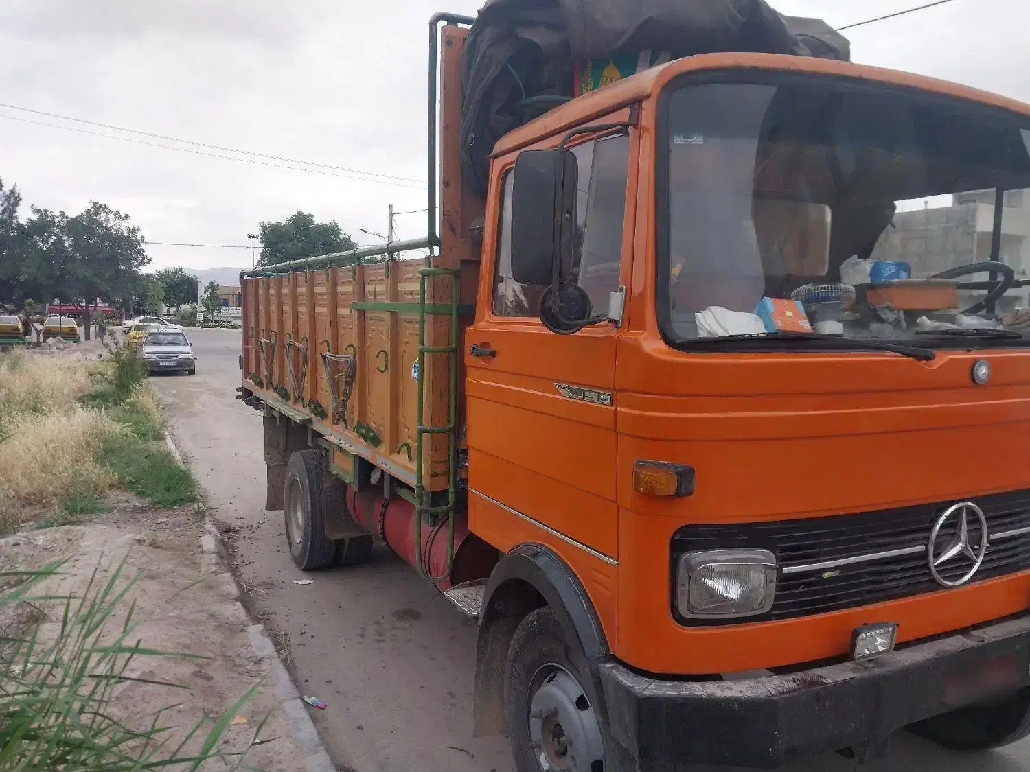 خاور ۸۰۸ مدل ۷۰بدون تعویضی|خودرو سنگین|آشخانه, |دیوار