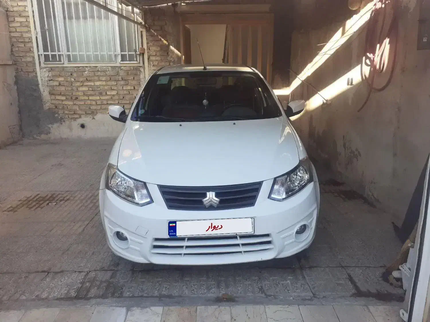 ماشین ساینا مدل ۹۹|خودرو سواری و وانت|اراک, |دیوار