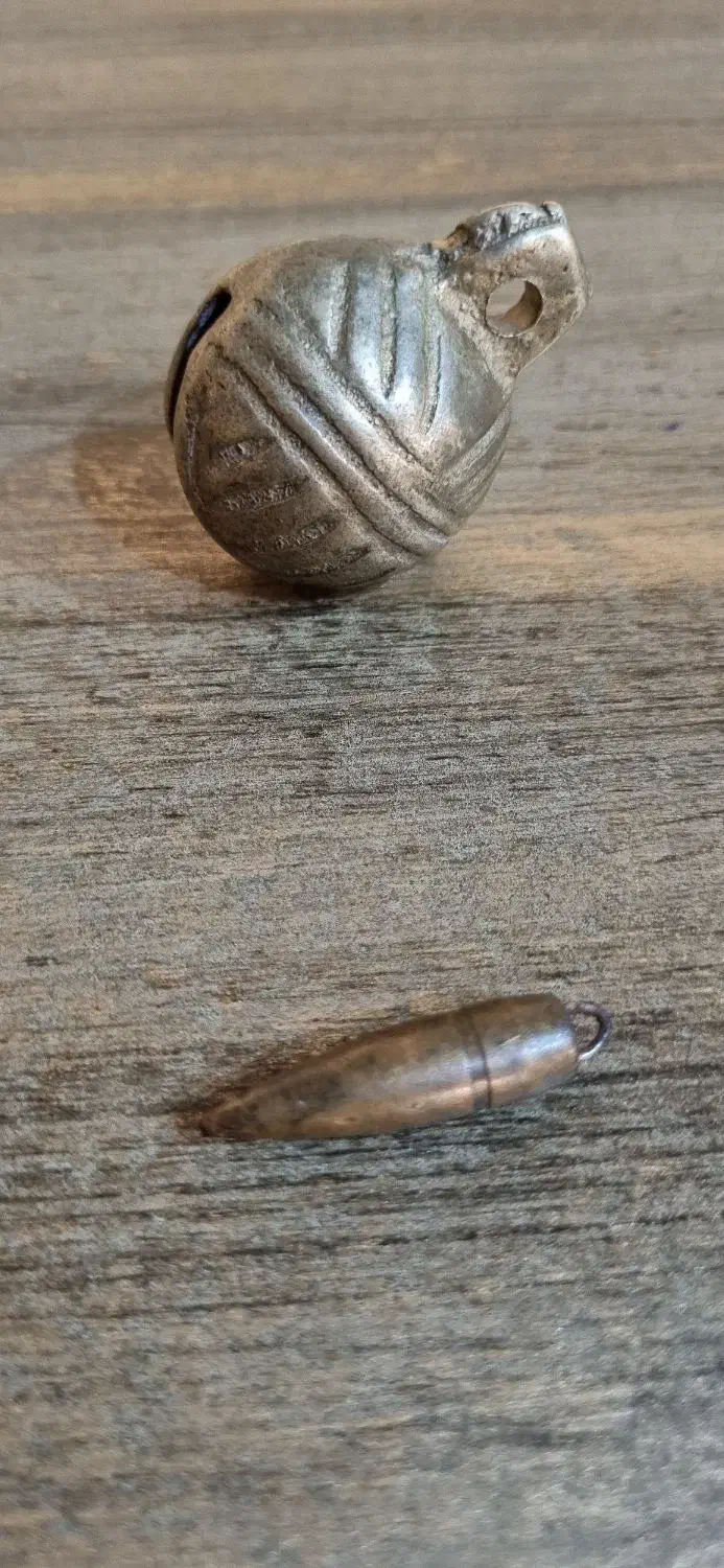 زنگوله وپلاک فشنگی|کلکسیون اشیاء عتیقه|مشهد, رضاشهر|دیوار