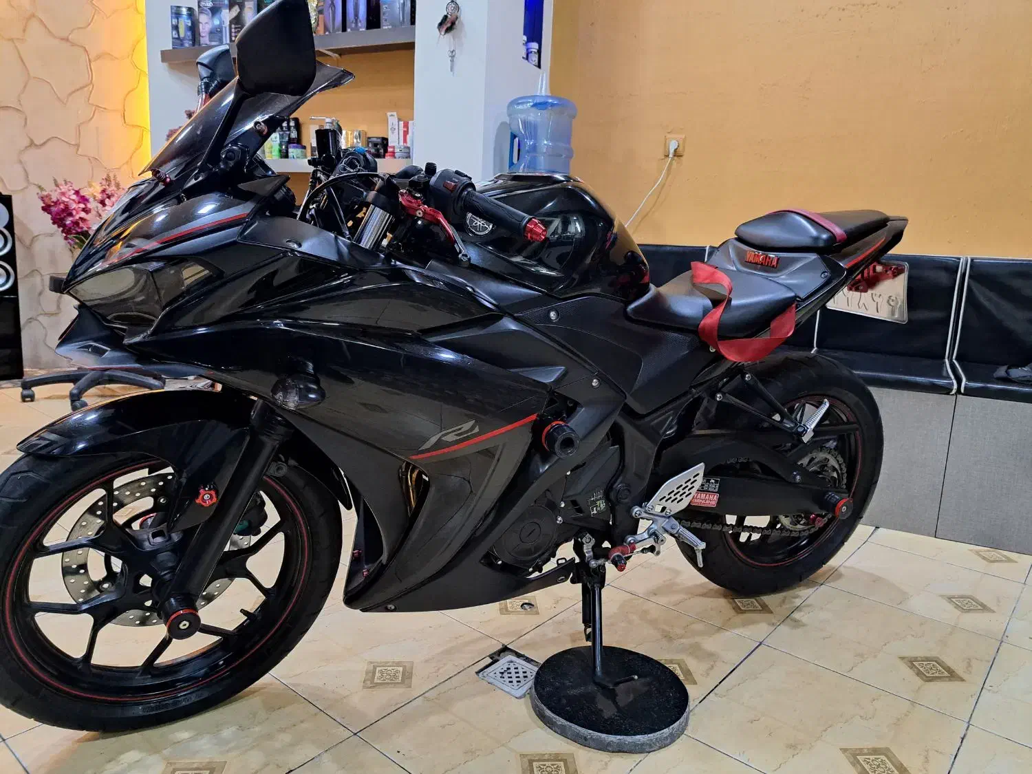 yamaha r25|موتورسیکلت|سبزوار, ولیعصر (نجار آباد)|دیوار