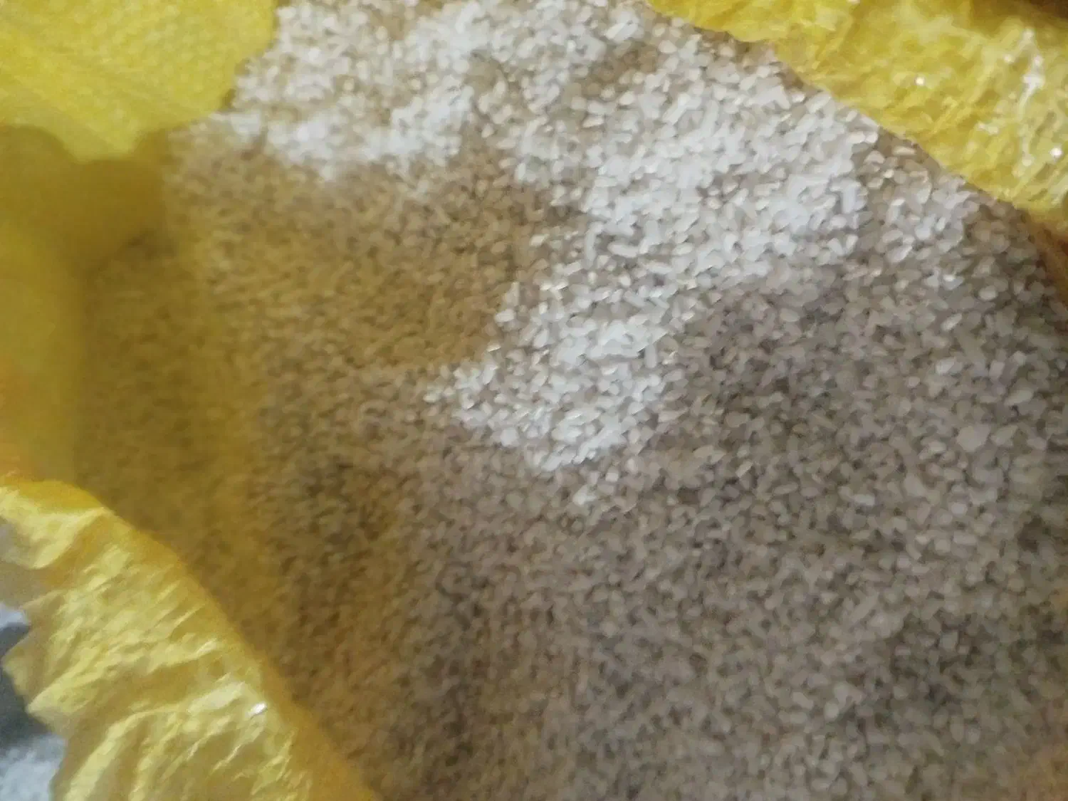 برنج نیم دانه هاشمی گیلان|خوردنی و آشامیدنی|اسلامشهر, شهرک مهدیه|دیوار