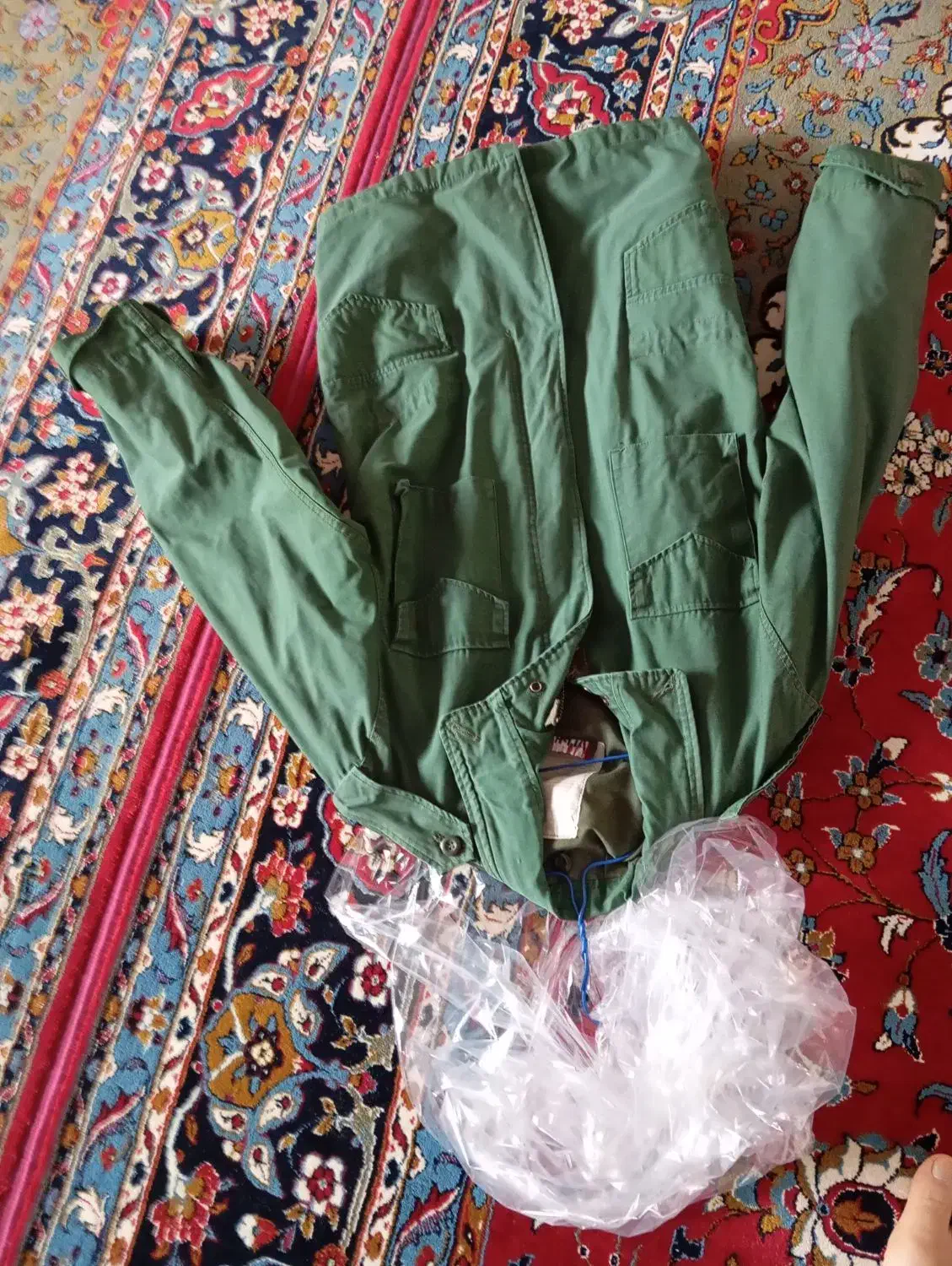 اورکت آمریکایی|لباس|دیواندره, |دیوار