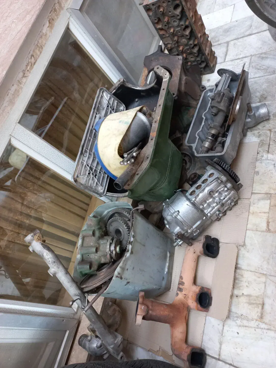 قطعات موتور خاور استوک|قطعات یدکی و لوازم جانبی|قم, تکیه آقا سید حسنی|دیوار