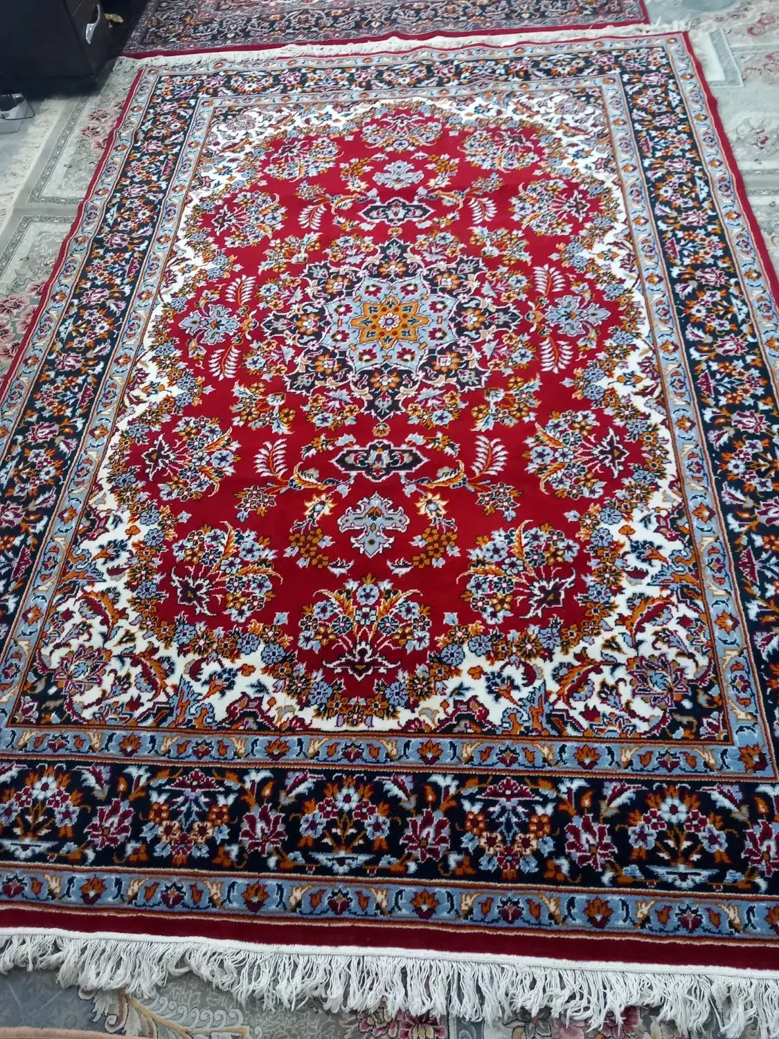 ۲ تخته فرش ۶متری|فرش|شیروان (لرستان), |دیوار