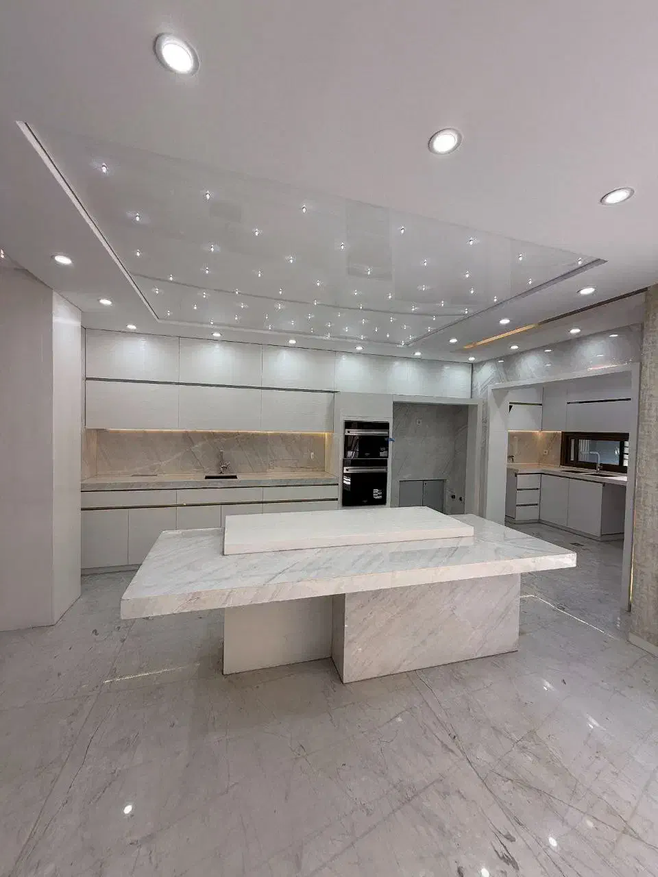 طبق ویلایی 179متری سه خواب فوق لوکس صدرا فازیک|فروش آپارتمان|صدرا-فارس, فاز ۱|دیوار