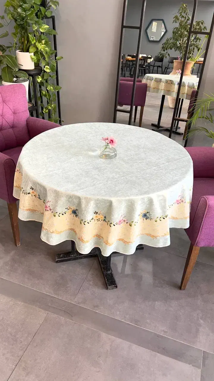 انواع رومیزی و زیر سفره جدید و ترند|پرده، رانر، رومیزی|بردسکن, |دیوار