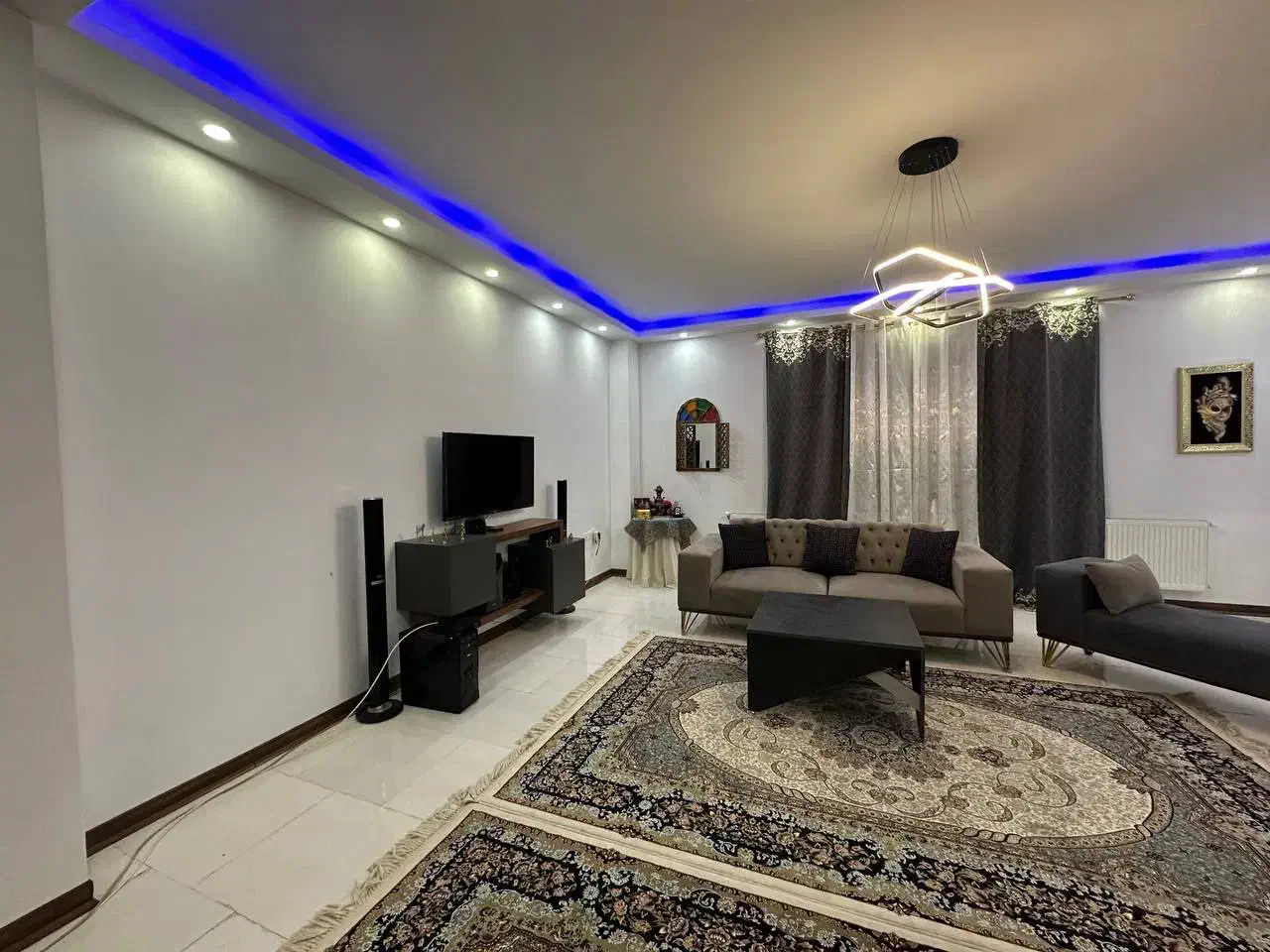 فروشنده ۹۸متر فول لاکچری فاز ۸هستم|فروش آپارتمان|پردیس, فاز ۸|دیوار