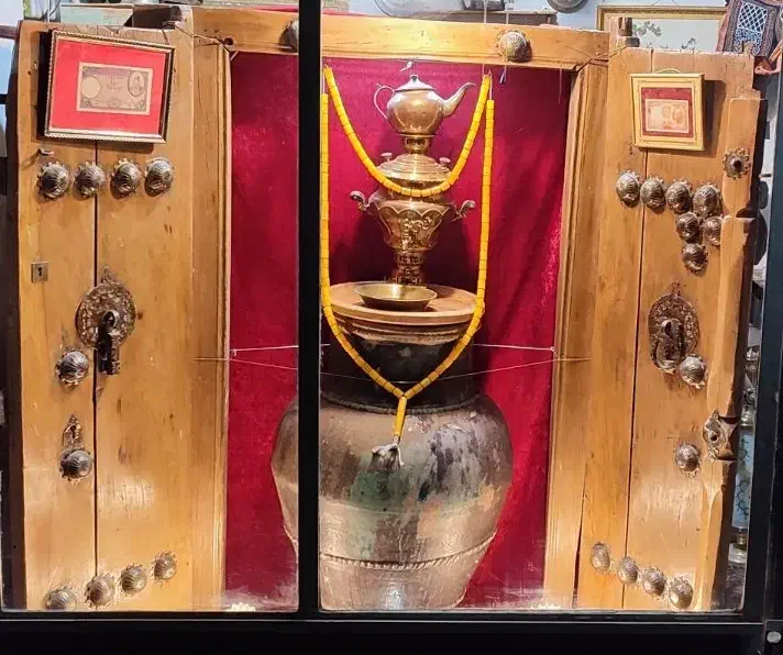 سماور آتیشی قوری  عتیقه ارسال از اصفهان|کلکسیون اشیاء عتیقه|تهران, امام حسین|دیوار