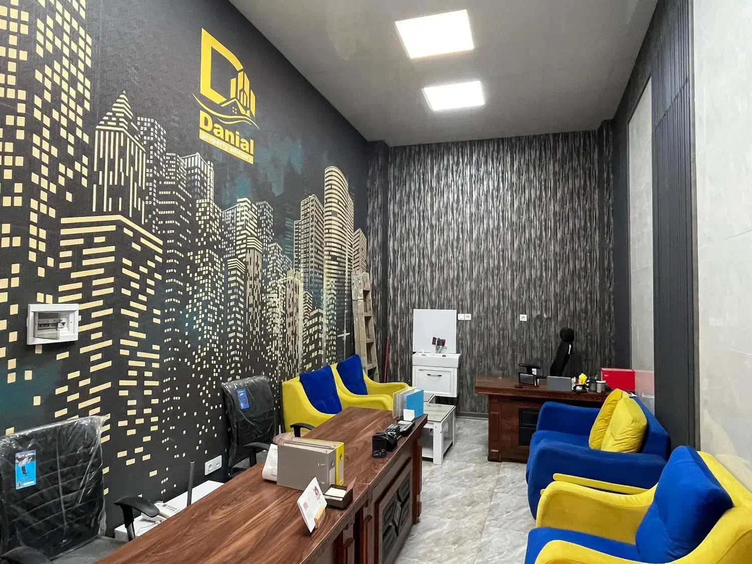 مغازه ۲۴ متری تمیز /خیابان کرمان/ محبی|اجارهٔ مغازه و غرفه|تهران, دژکام|دیوار