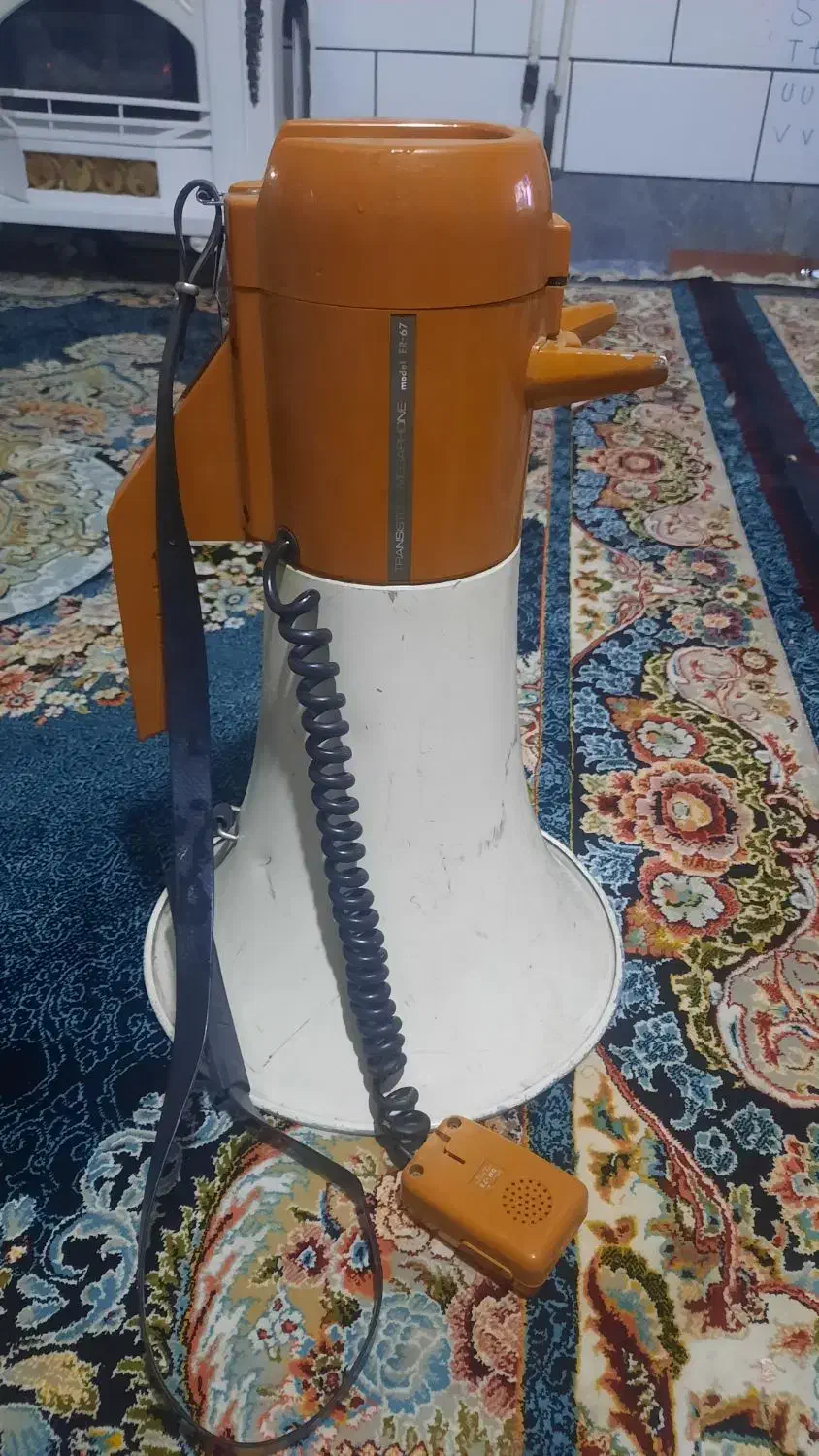 بلندگو ژاپنی توآ در حد|پخش‌کننده همراه|قم, سراجه (۱۵ خرداد)|دیوار