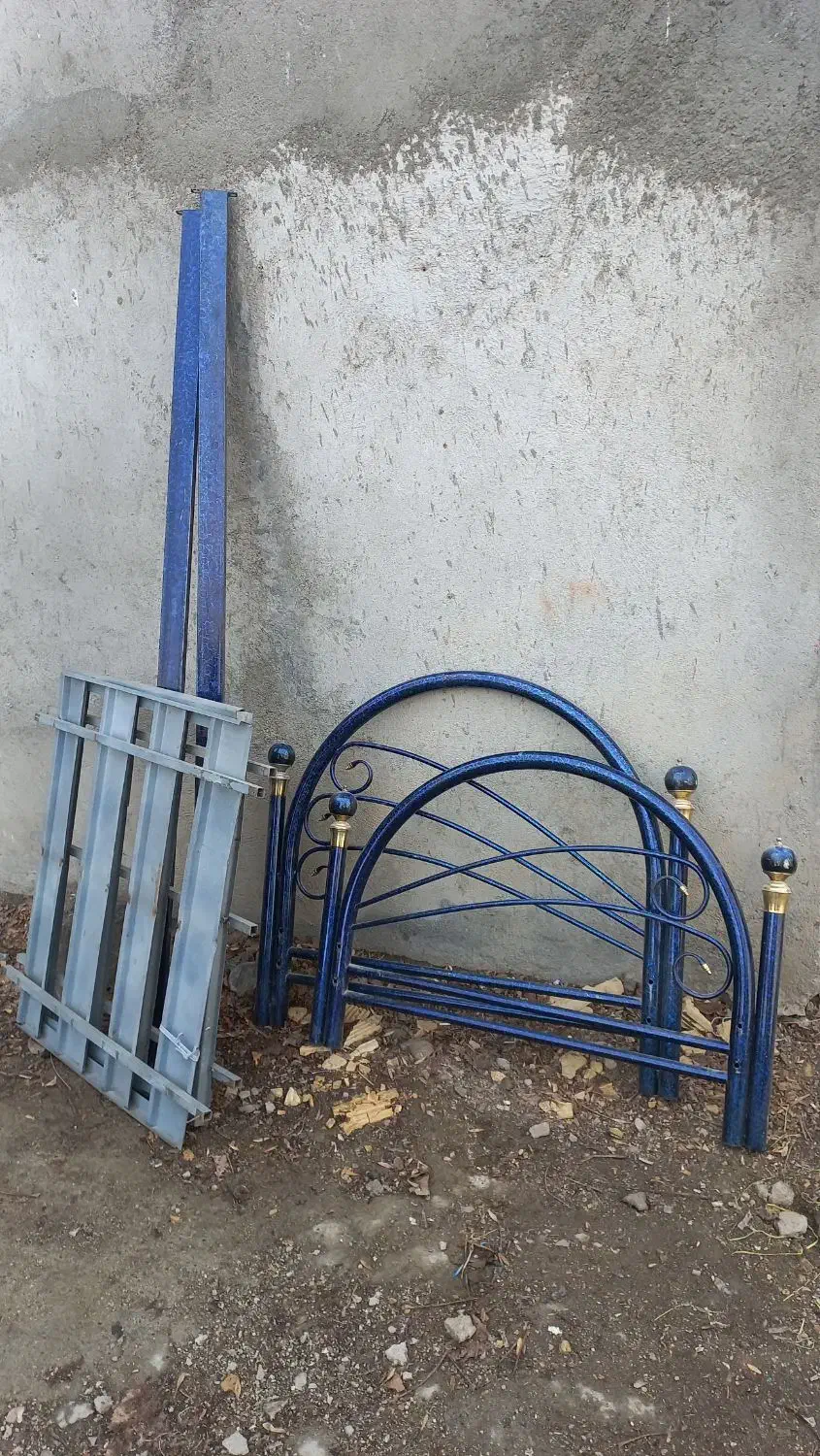 تخت فلزی|تشک تختخواب|بروجرد, |دیوار