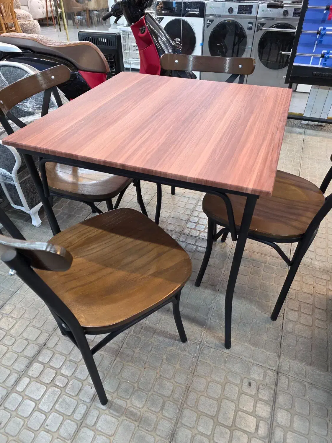 میز صندلی لهستانی فلزی و باغی و کافه|میز و صندلی غذاخوری|سنگر, |دیوار