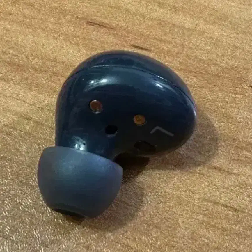 گلکسی بادز ۲ سامسونگ|لوازم جانبی موبایل و تبلت|قم, ولیعصر|دیوار