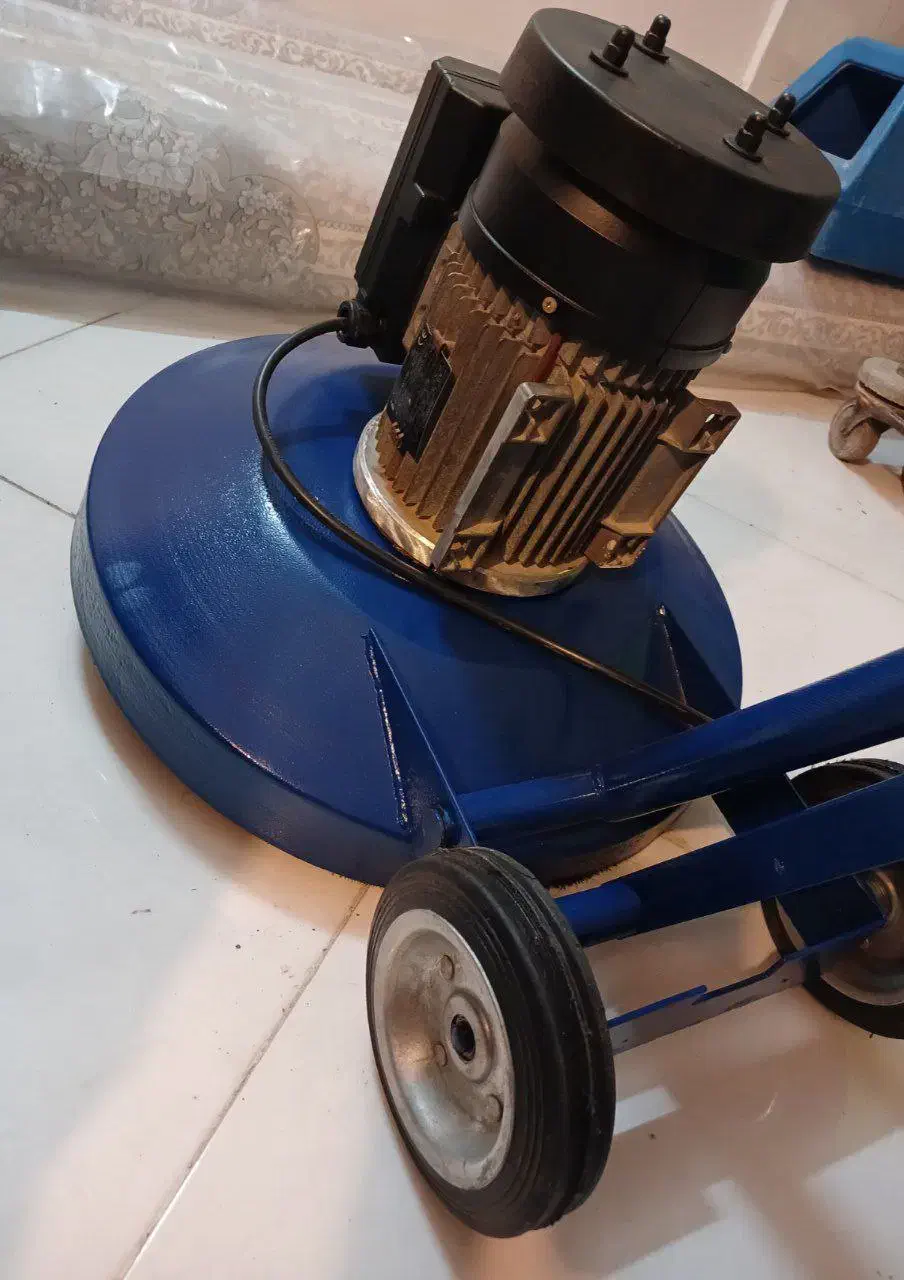 پولیشر ایتالیایی|لوازم نظافت|مشهد, کارگران|دیوار