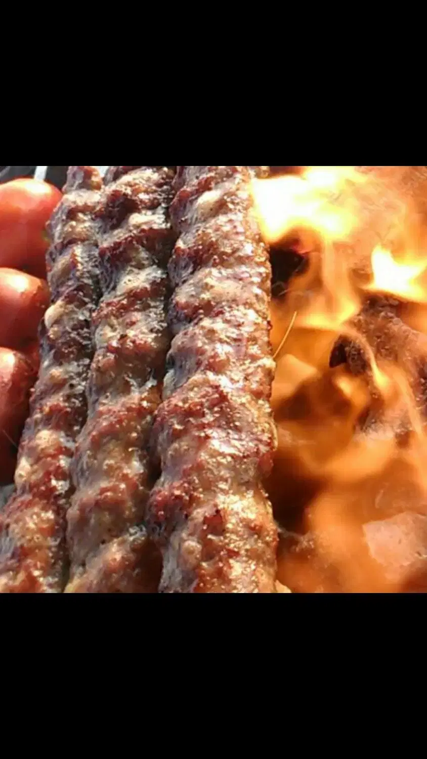 کوبیده زن تخته کاری|خدمات پذیرایی، مراسم|رشت, منظریه|دیوار