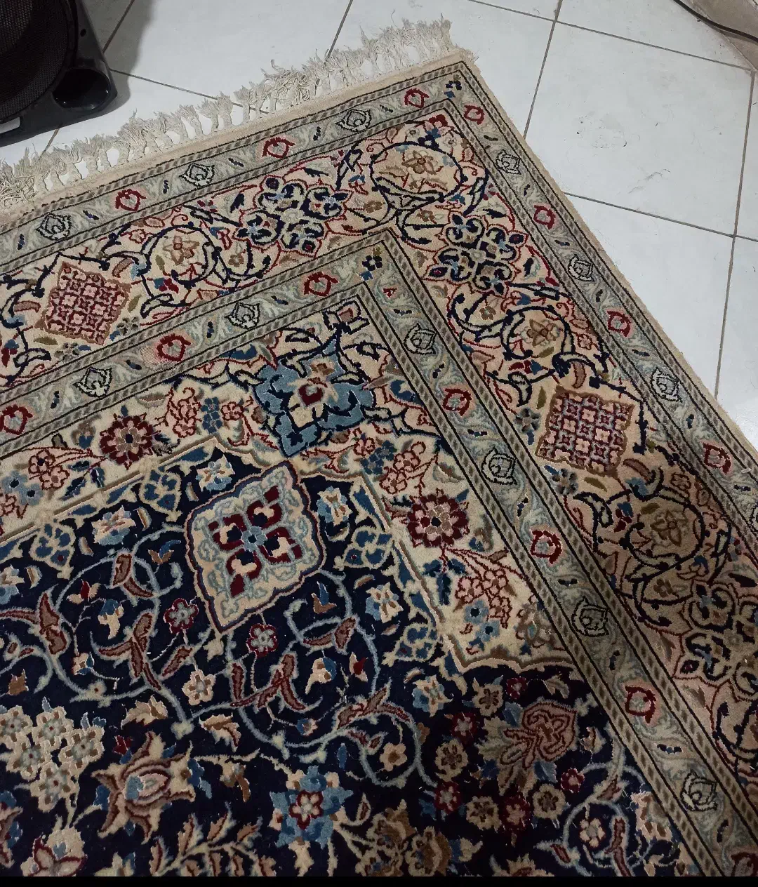 فرش گل ابریشم دستباف|فرش|شیراز, زرهی|دیوار