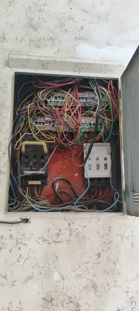 تکنسین برق ساختمان رضا|خدمات پیشه و مهارت|اهواز, یوسفی|دیوار