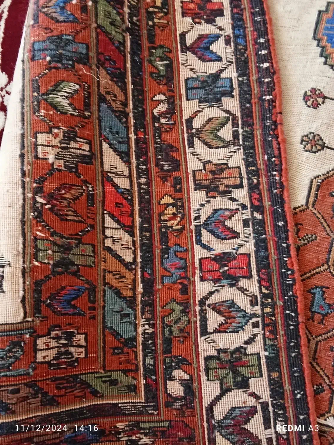 گلیم سوزنی سیرجان|گلیم، جاجیم، گبه|سیرجان, |دیوار