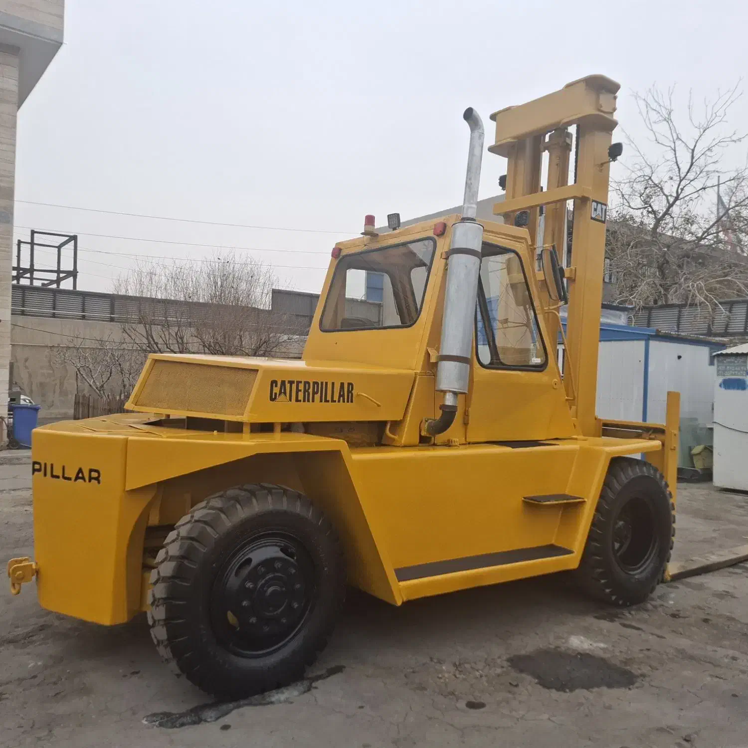 لیفتراک ۱۰ تن|خودرو سنگین|باقرشهر, |دیوار