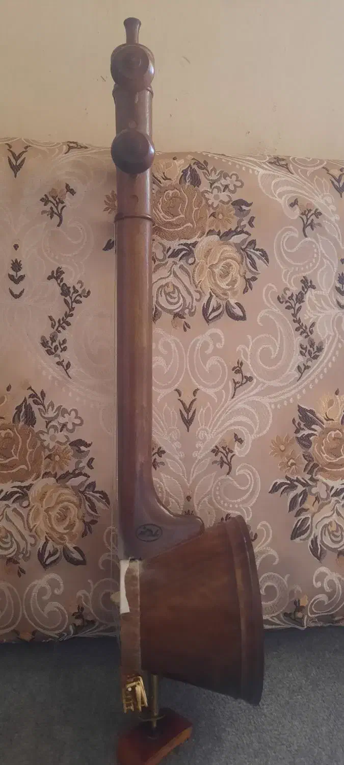 کمانچه سالم،خوش دست|سازهای سنتی|خرم‌آباد, |دیوار