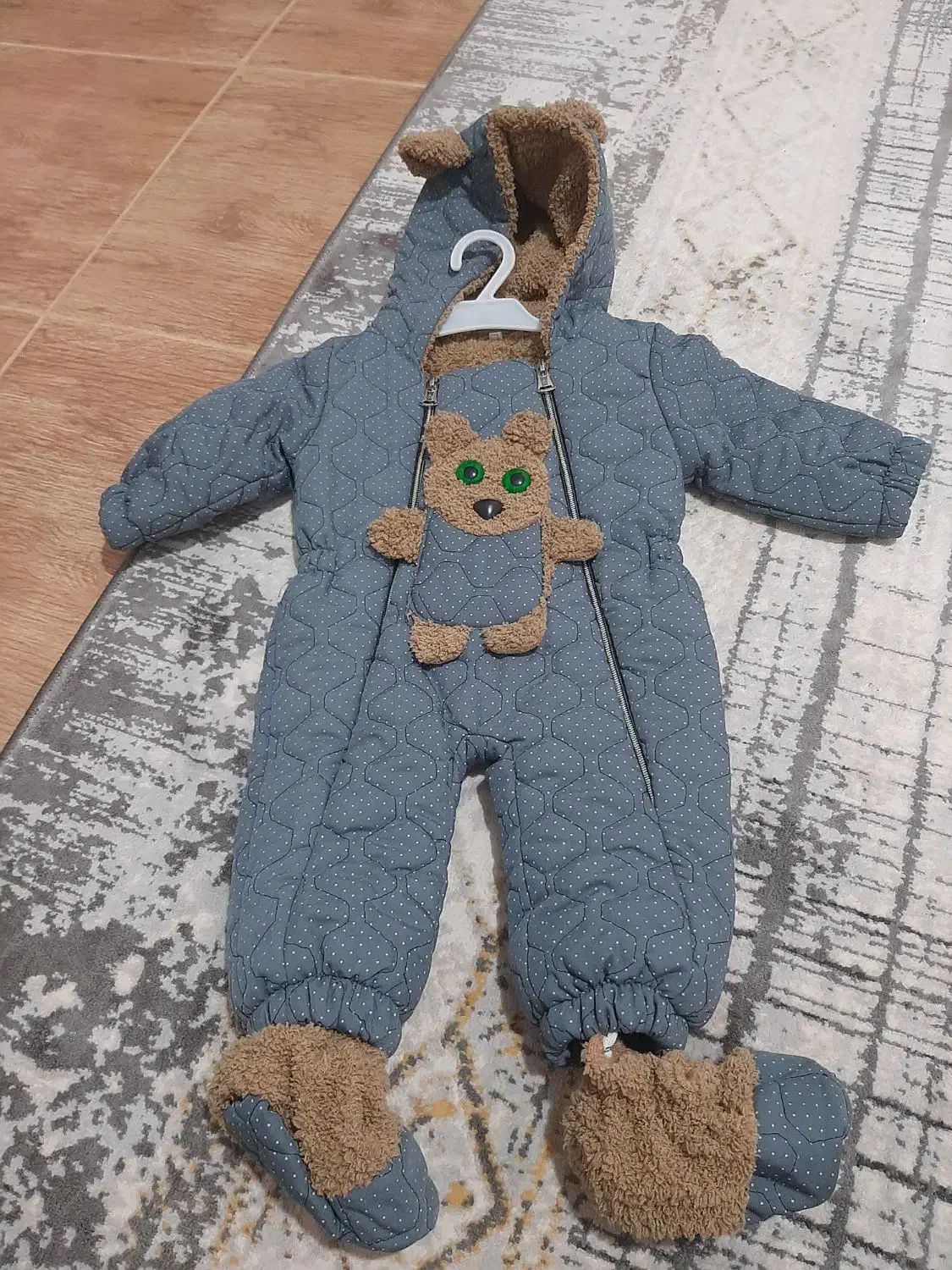 لباس نوزادی درحد نو مارک دار|کفش و لباس بچه|محلات, |دیوار