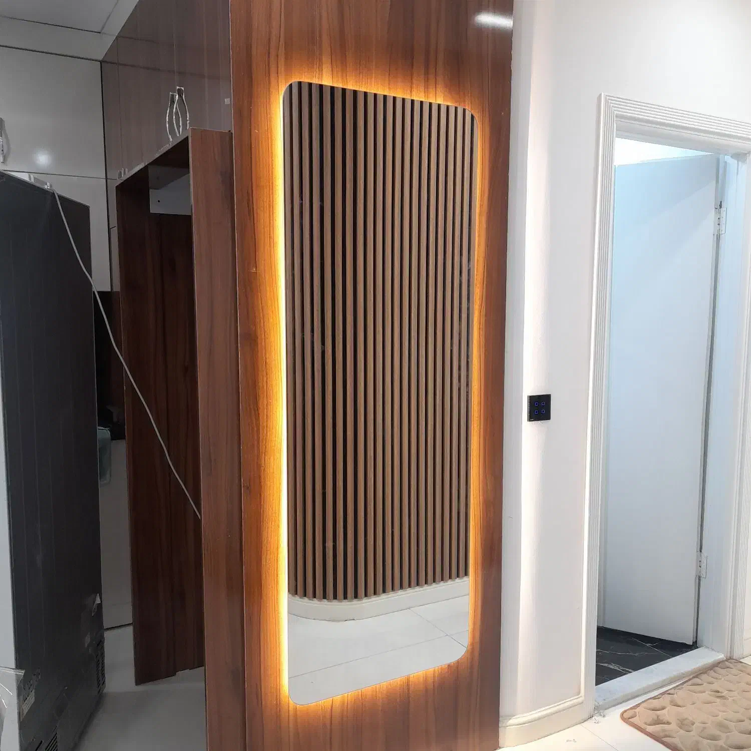 تولید و پخش آینه های بک لایت|آینه|مشهد, آزادشهر|دیوار