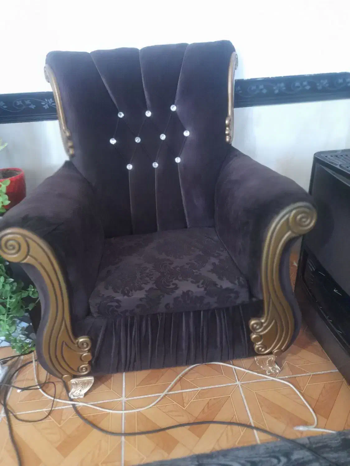 مبل ۷ نفره|مبلمان خانگی و میز عسلی|عطاملک, |دیوار