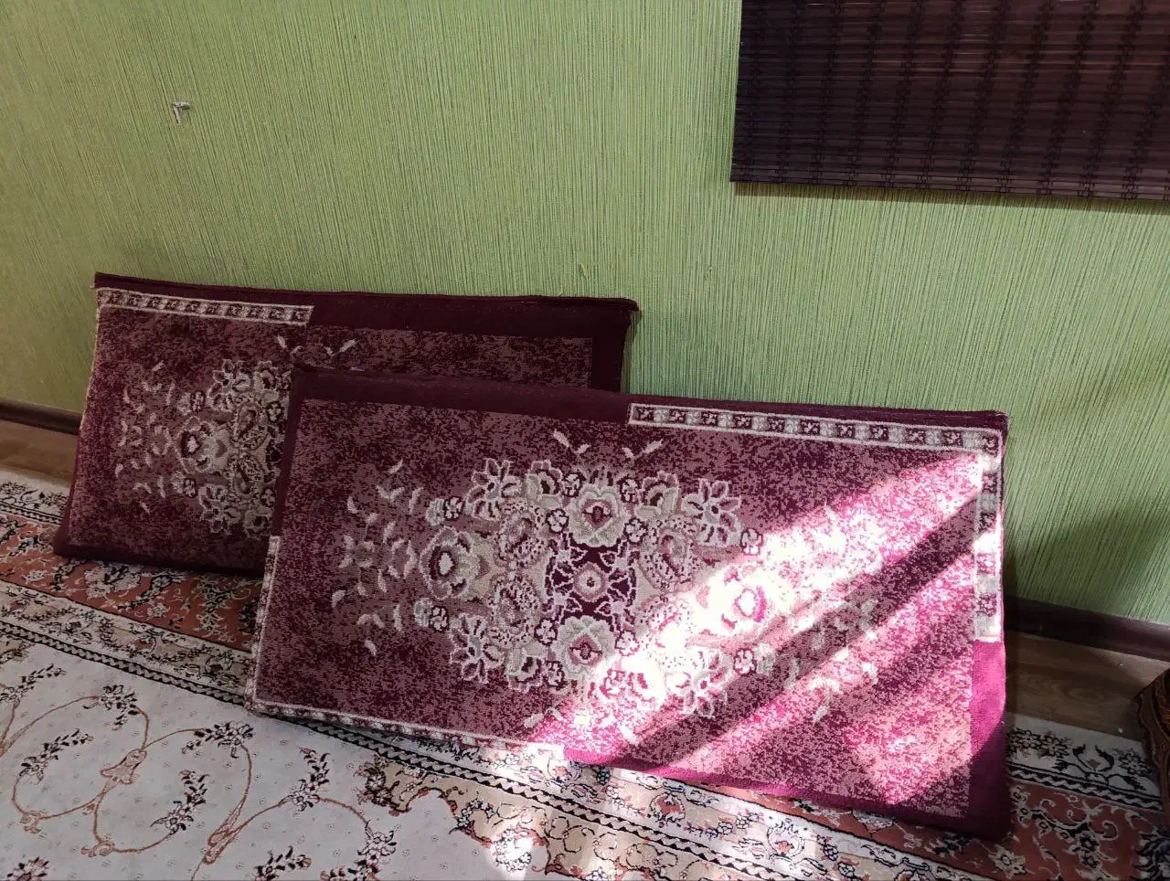 فروش فوری و حراج وسایل منزل|مبلمان خانگی و میز عسلی|هشتگرد, طاووسیه|دیوار