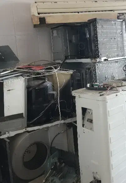 آبگرمکن و یخچال خراب خریدارم|خدمات پیشه و مهارت|دهلران, |دیوار