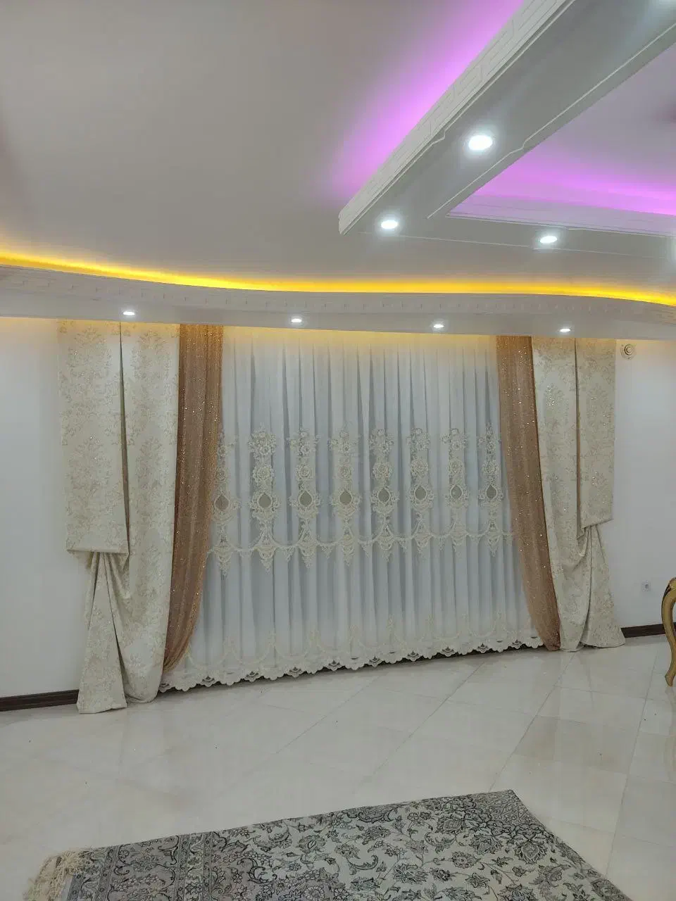 فروش مشاوره دوخت و نصب پرده|خدمات پیشه و مهارت|سمنان, |دیوار